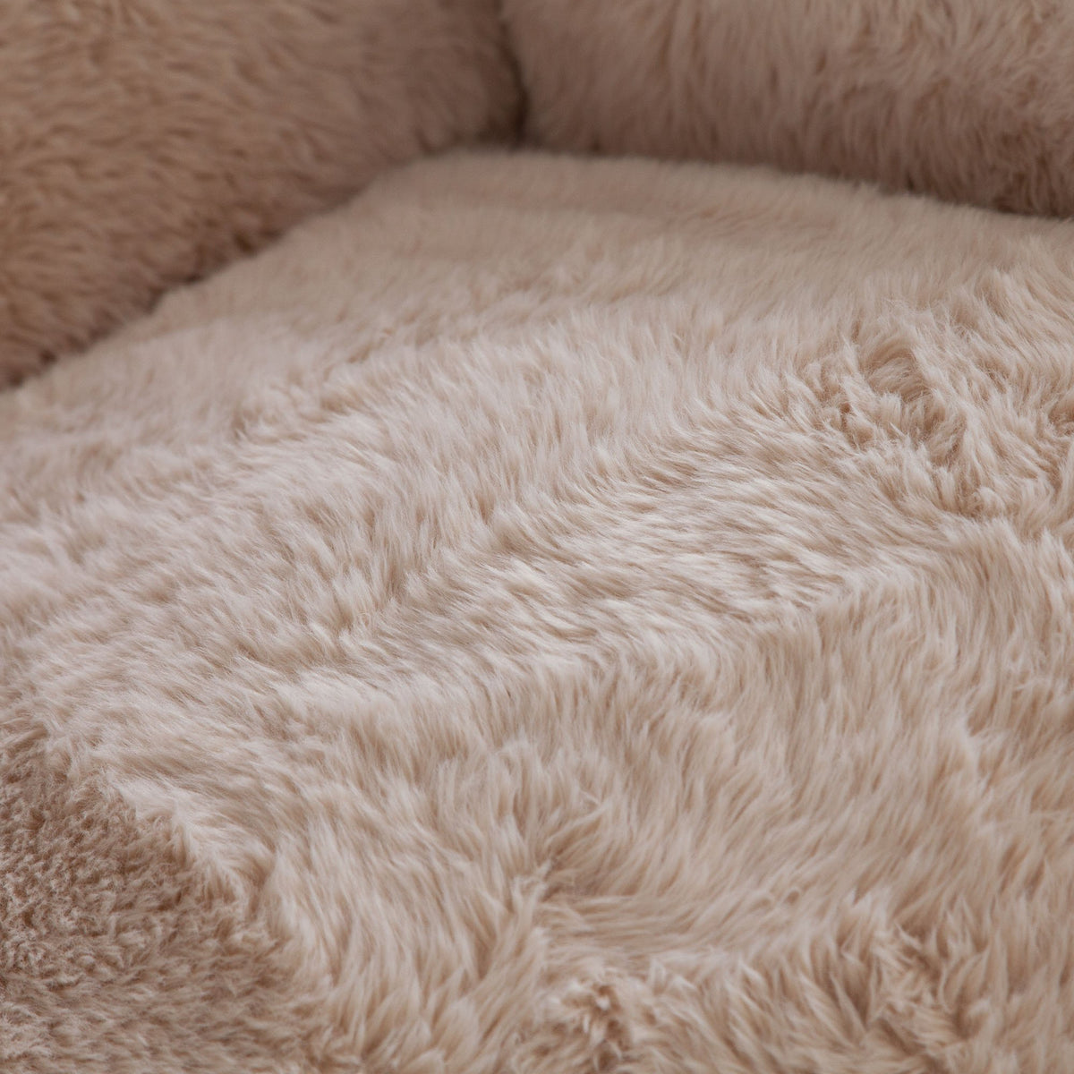 No Rush Chair in natural, profile detail