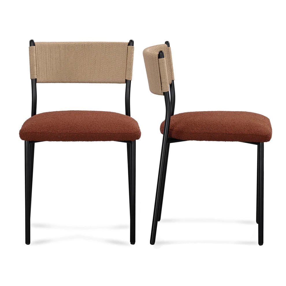 Set In Line Chair