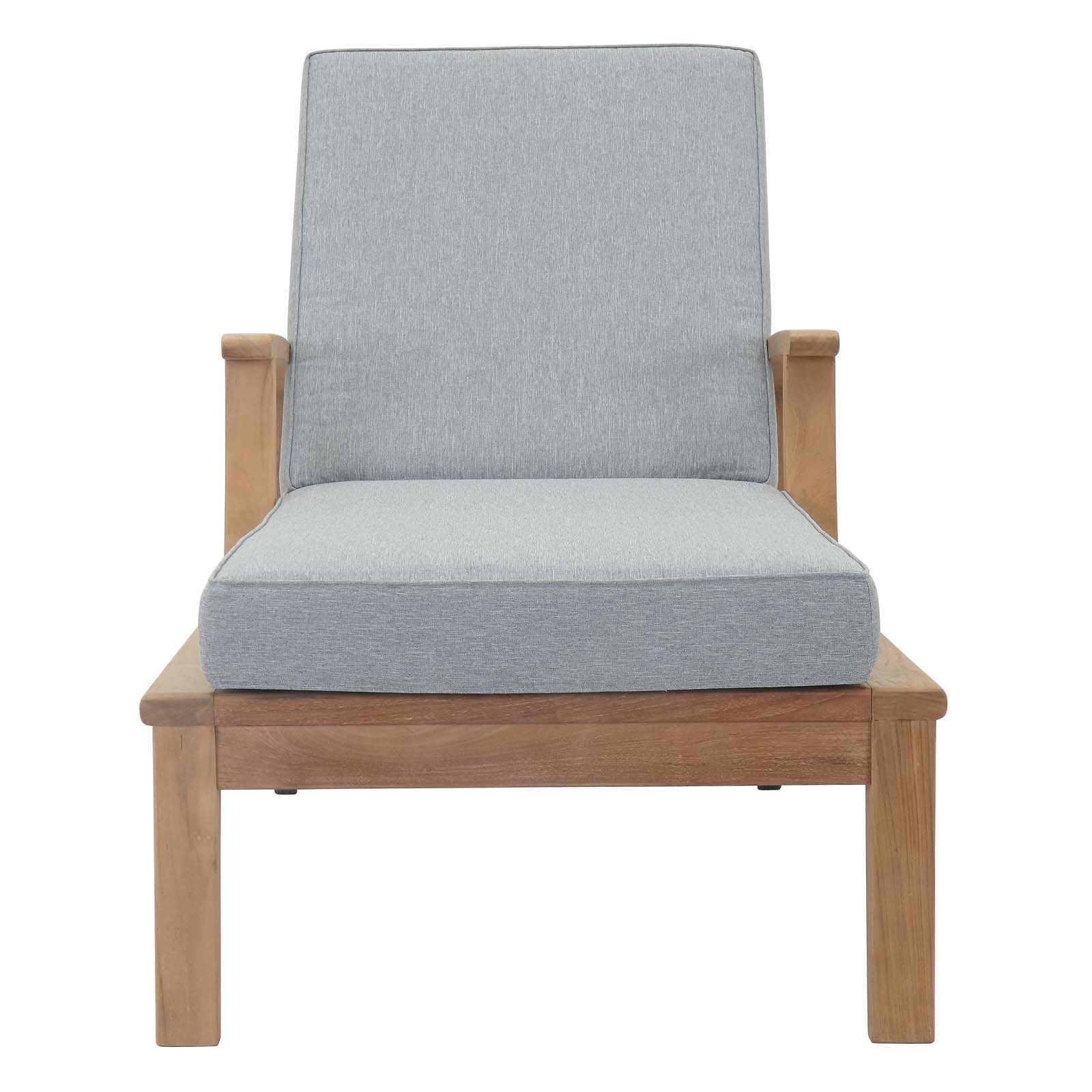 Quiet Noon Outdoor Lounger